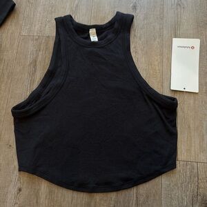 lululemon hold tight cropped tank top NWT
